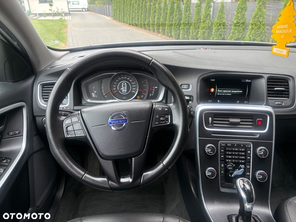 Volvo V60 D3 Geartronic - 14