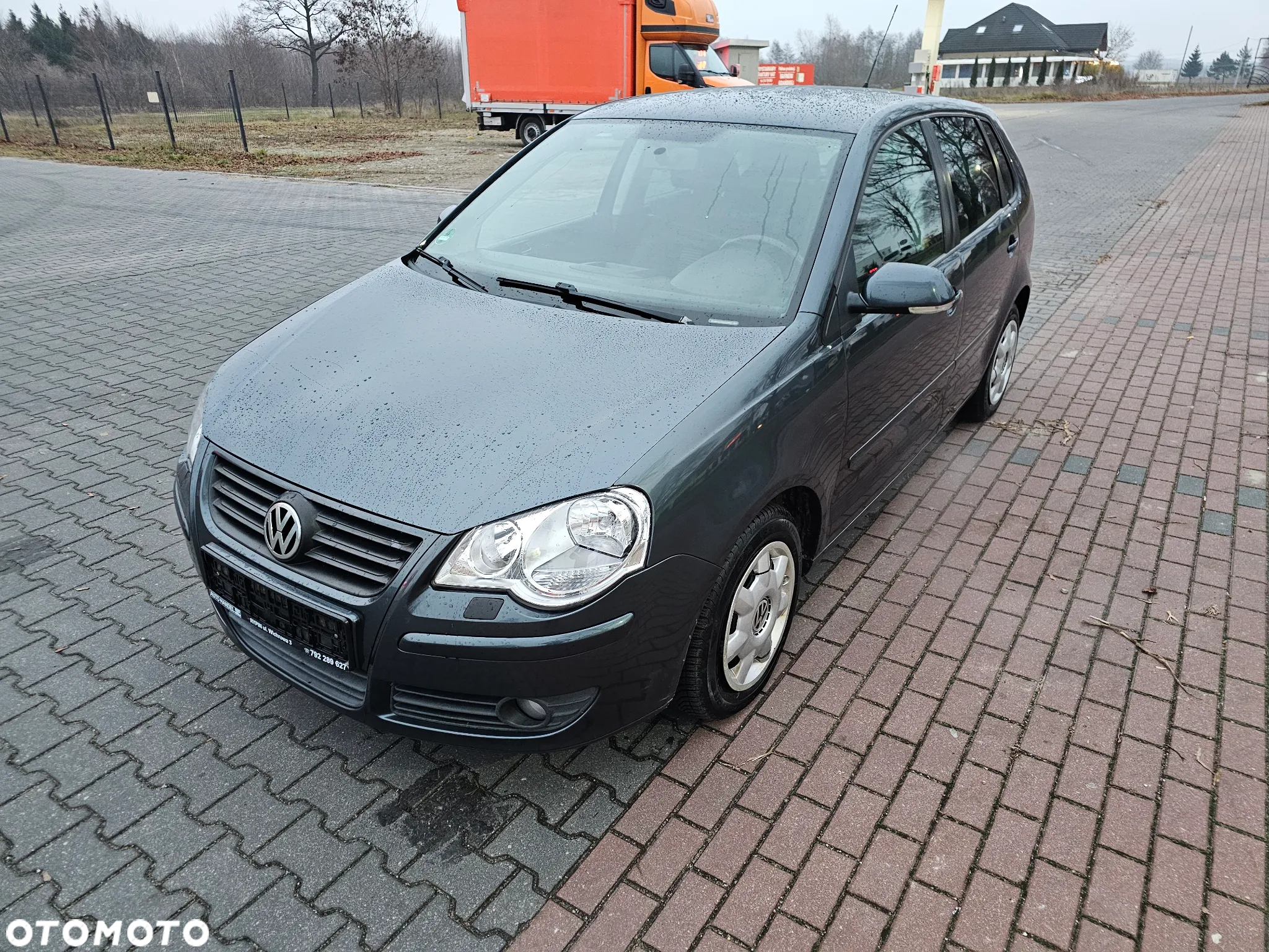 Volkswagen Polo 1.2 12V Comfortline - 2