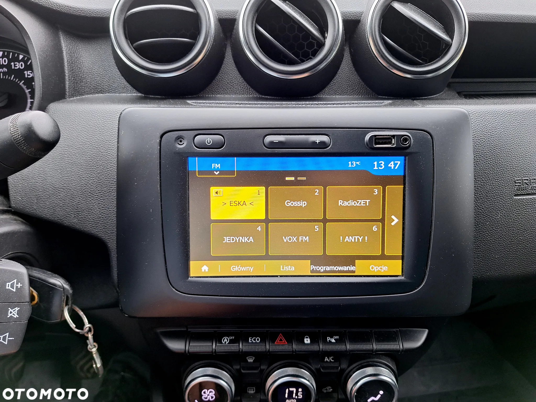 Dacia Duster 1.6 SCe Comfort - 12