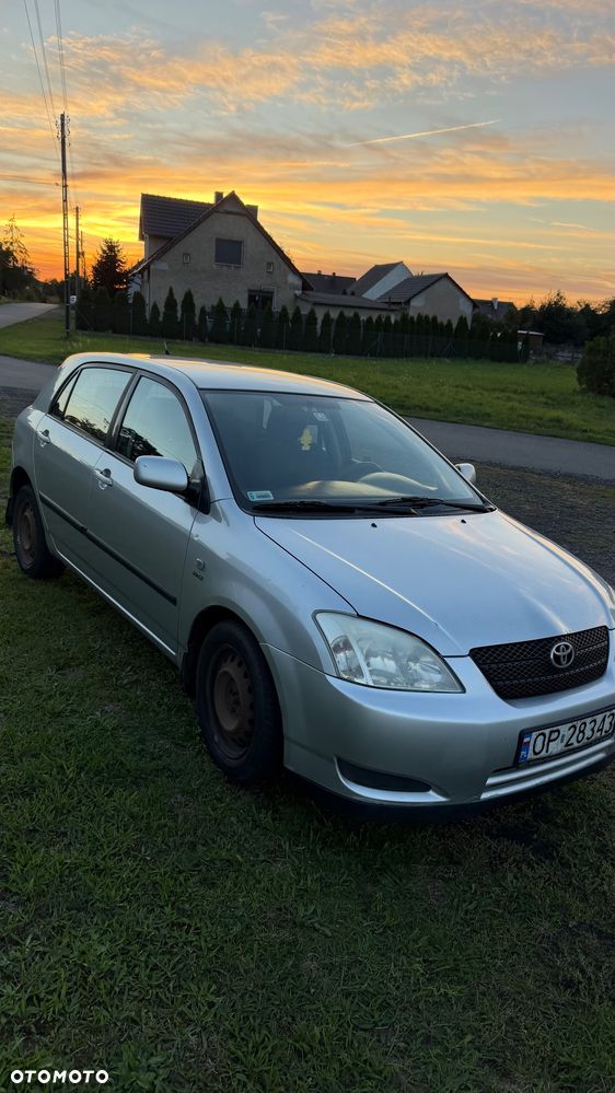 Toyota Corolla - 3