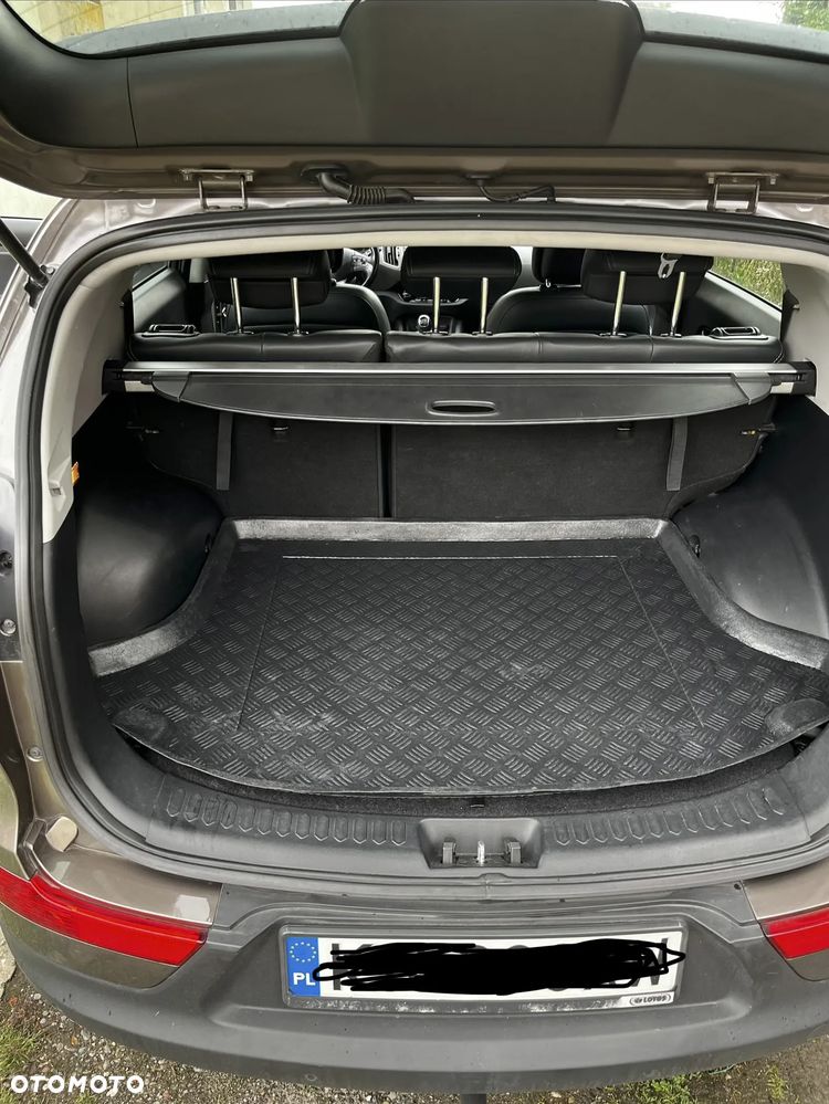 Kia Sportage - 13