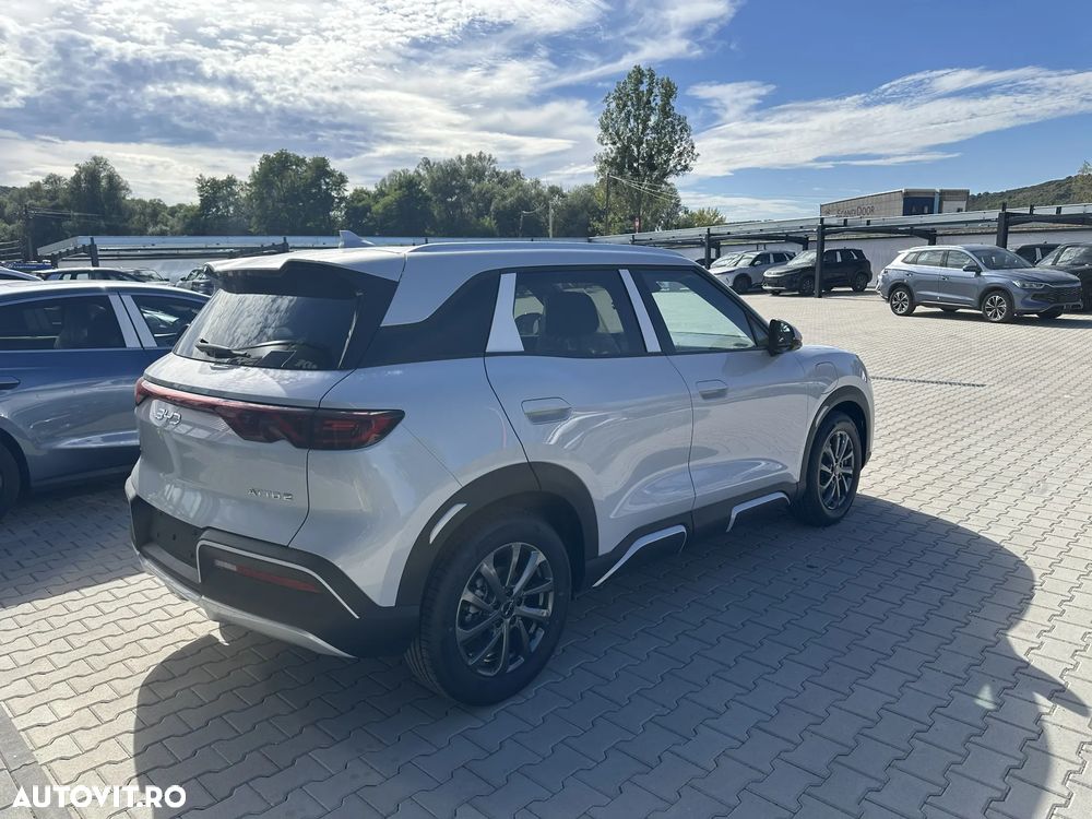 Byd Atto 2 1.5 DM-i PHEV Active - 6