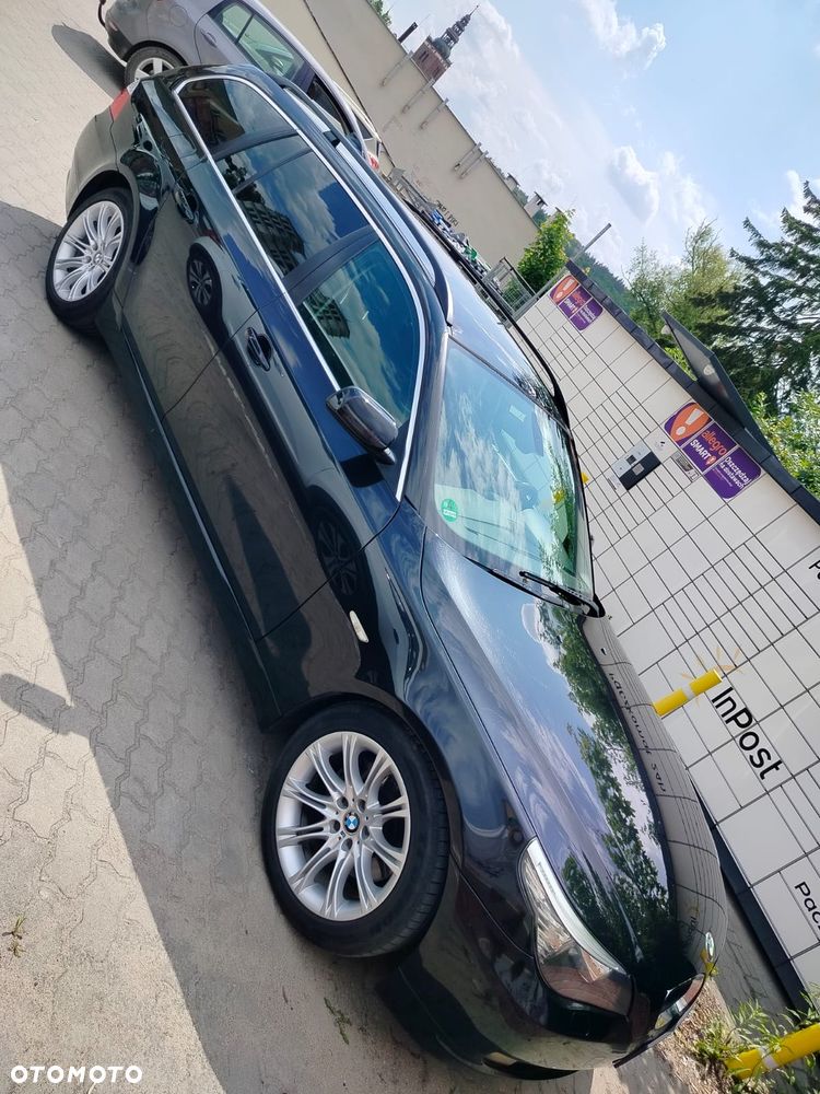 BMW Seria 5 525d - 15