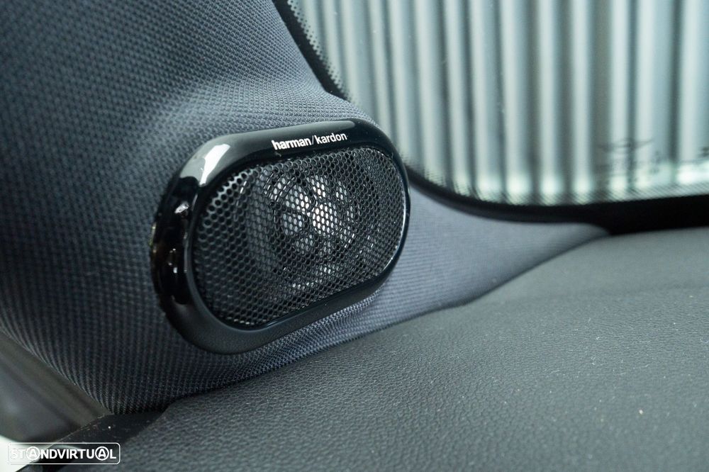 MINI 3 Portas Cooper SE Premium Essential - 18