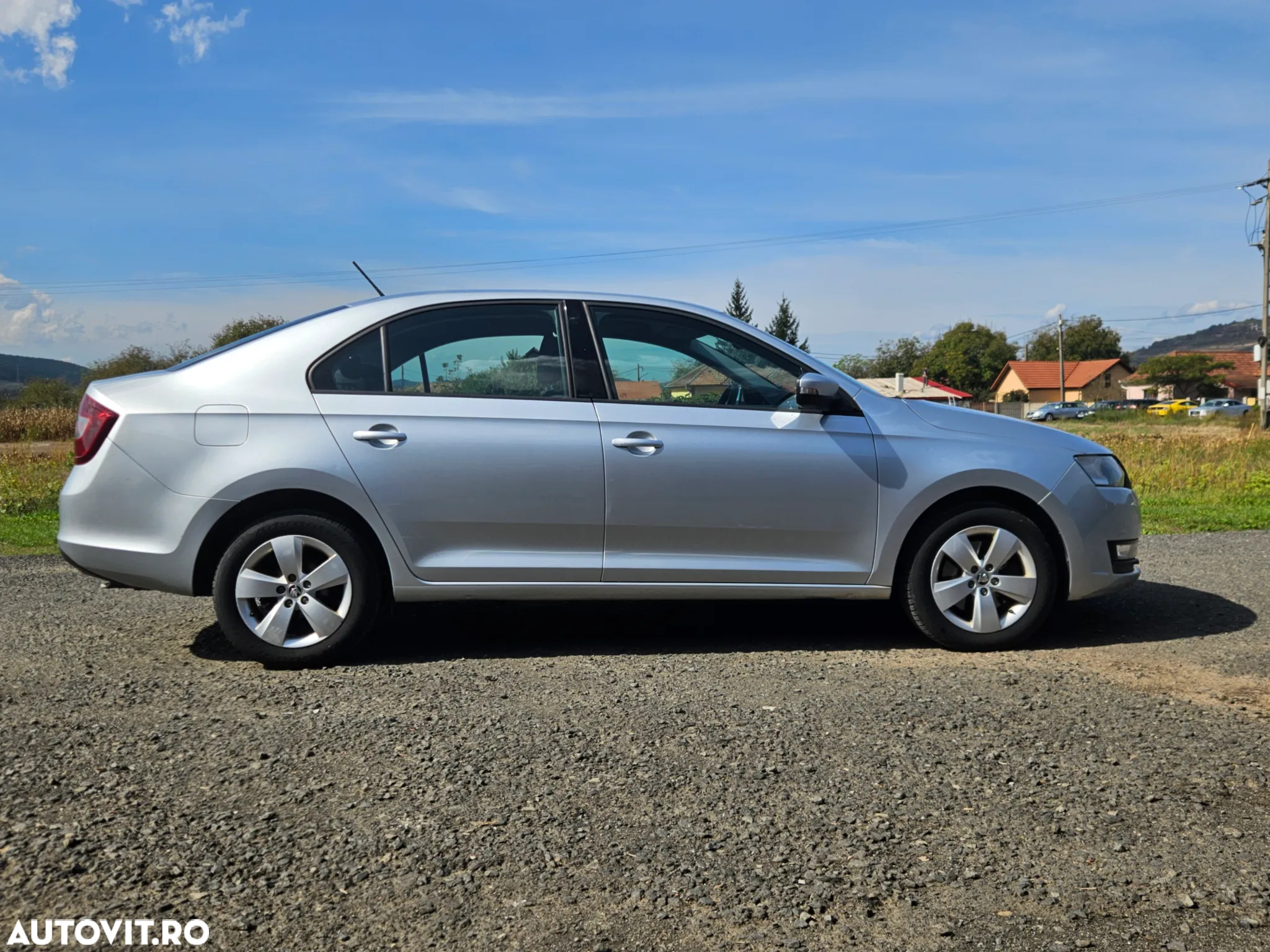 Skoda RAPID 1.6 TDI Style - 5
