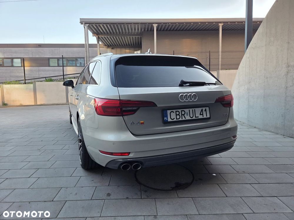 Audi A4 Avant - 2