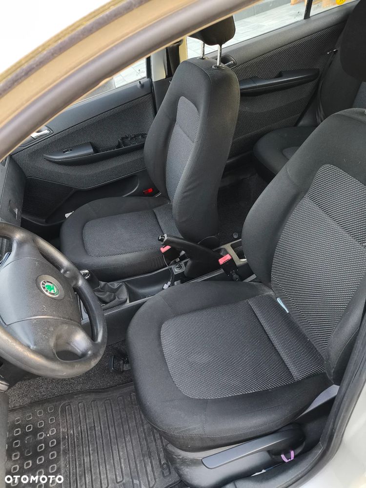 Skoda Fabia 1.2 12V Comfort - 10