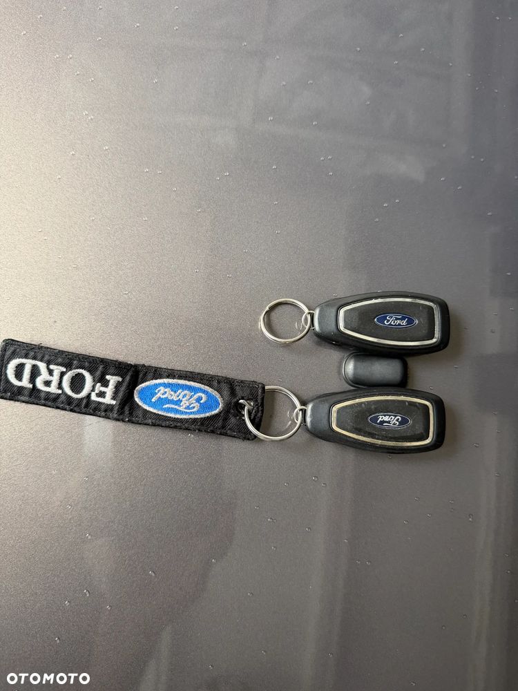 Ford C-MAX 2.0 TDCi Titanium - 36