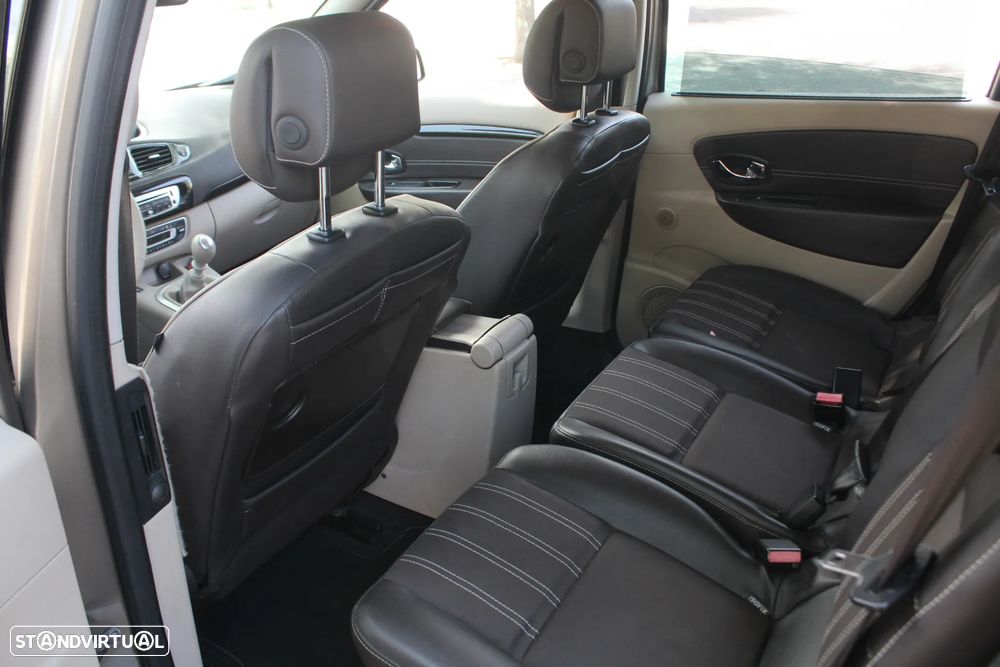 Renault Grand Scénic 1.5 dCi Dynamique S SS - 43