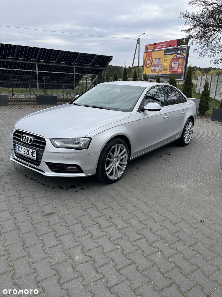 Audi A4 Limousine - 2