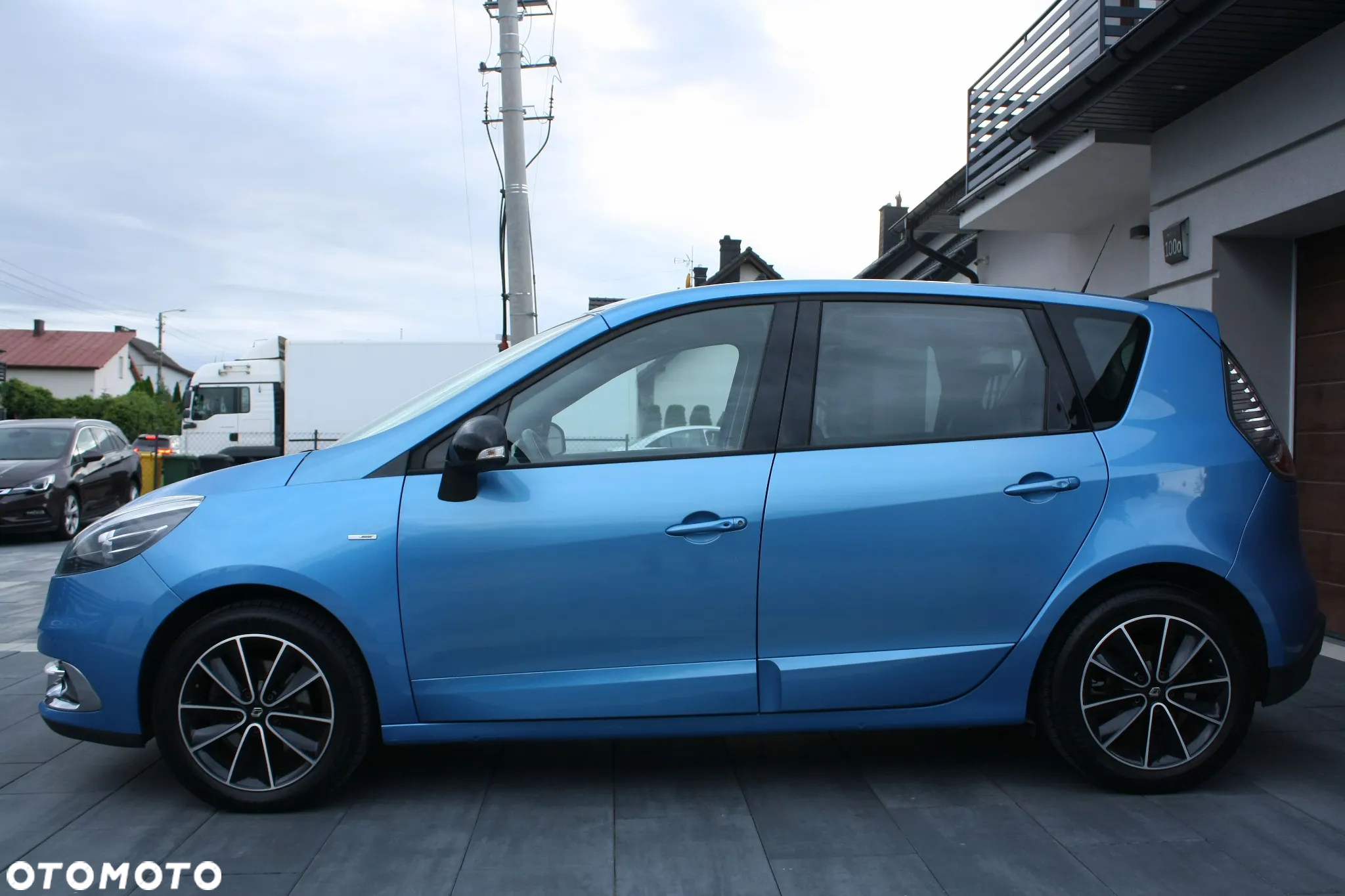 Renault Scenic ENERGY dCi 130 S&S Bose Edition - 11