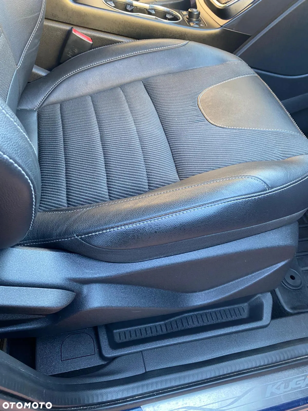 Ford Kuga - 6