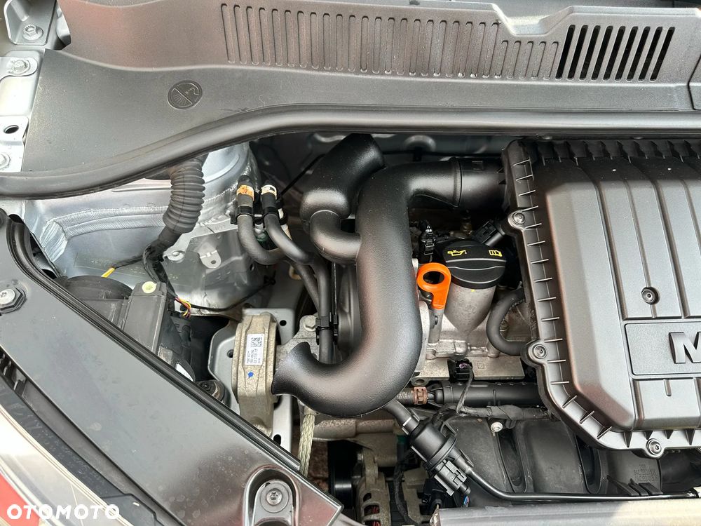 Volkswagen up! cheer - 23