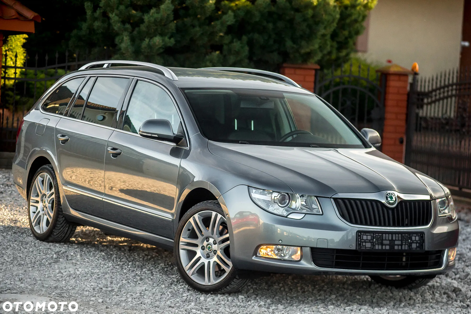Skoda Superb Combi 2.0 TSI DSG Exclusive - 3