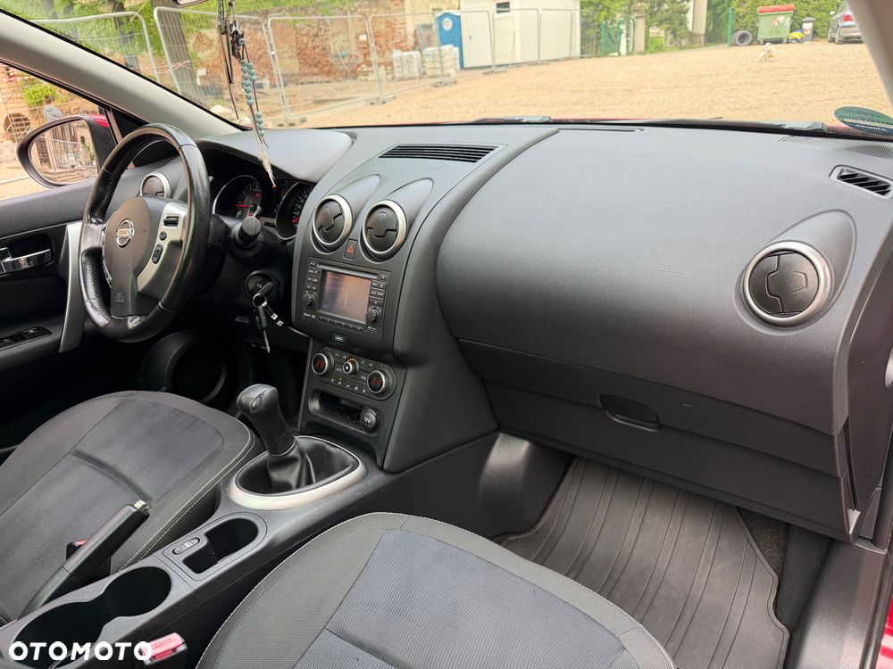 Nissan Qashqai - 24