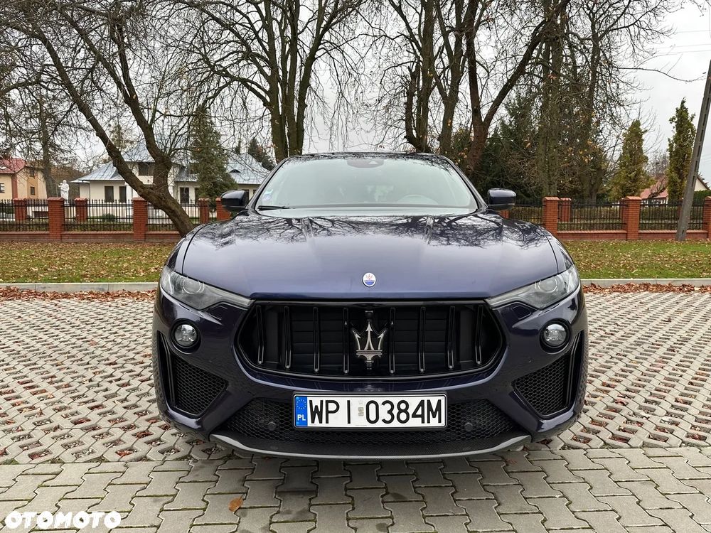 Maserati Levante S Granlusso - 36