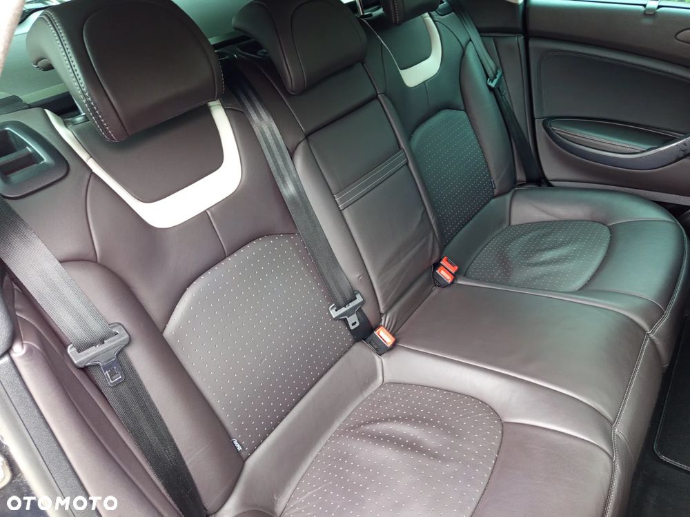 Citroën C5 2.2 HDi Exclusive - 21