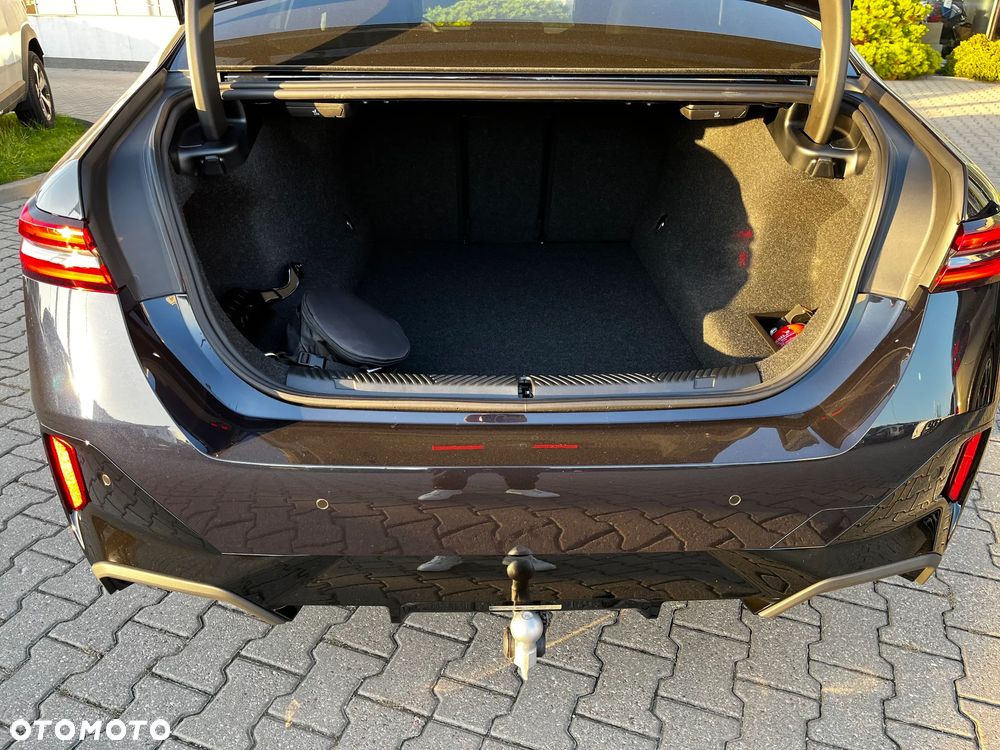 BMW Seria 5 - 16
