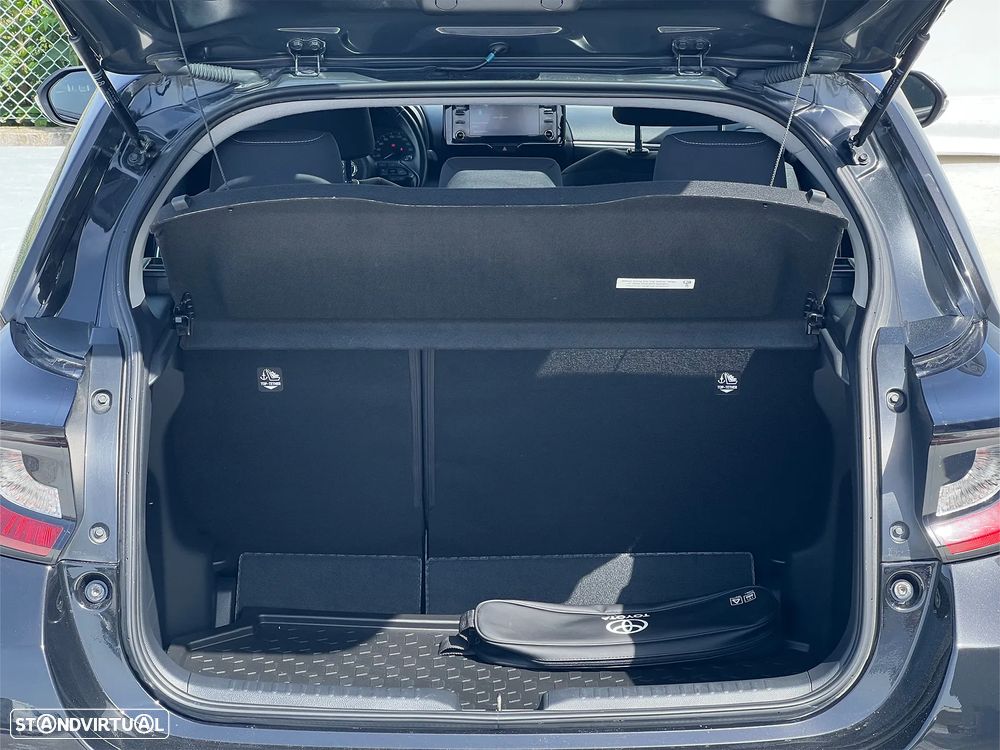 Toyota Yaris 1.5 HDF Comfort Plus - 9