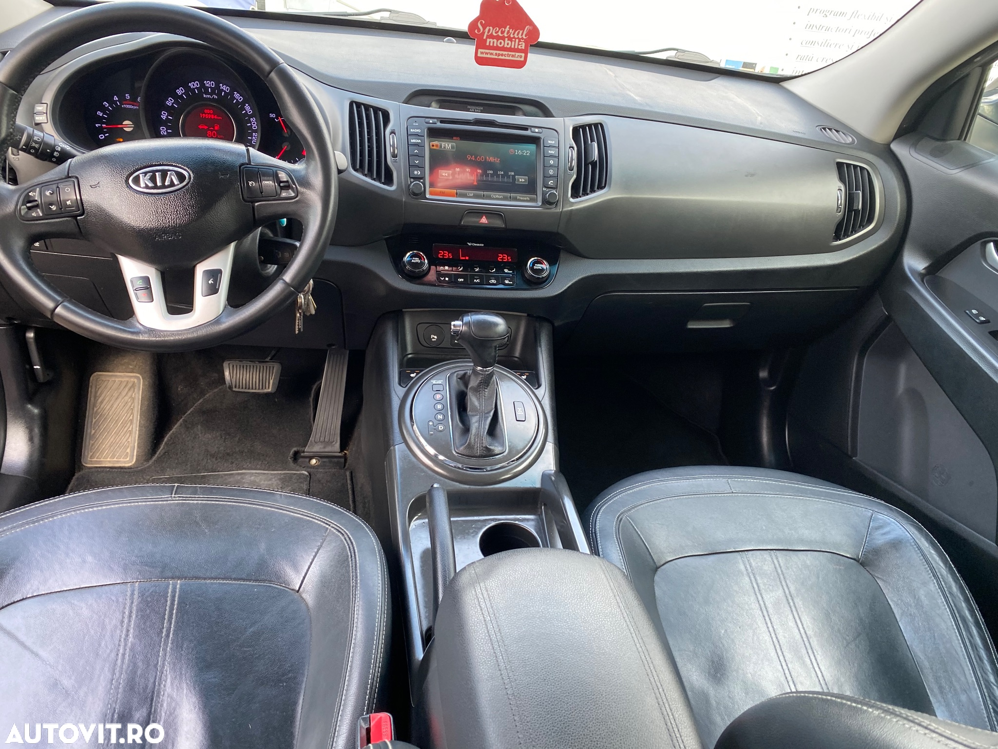 Kia Sportage 2.0 CRDI 4WD Automatik Vision - 12