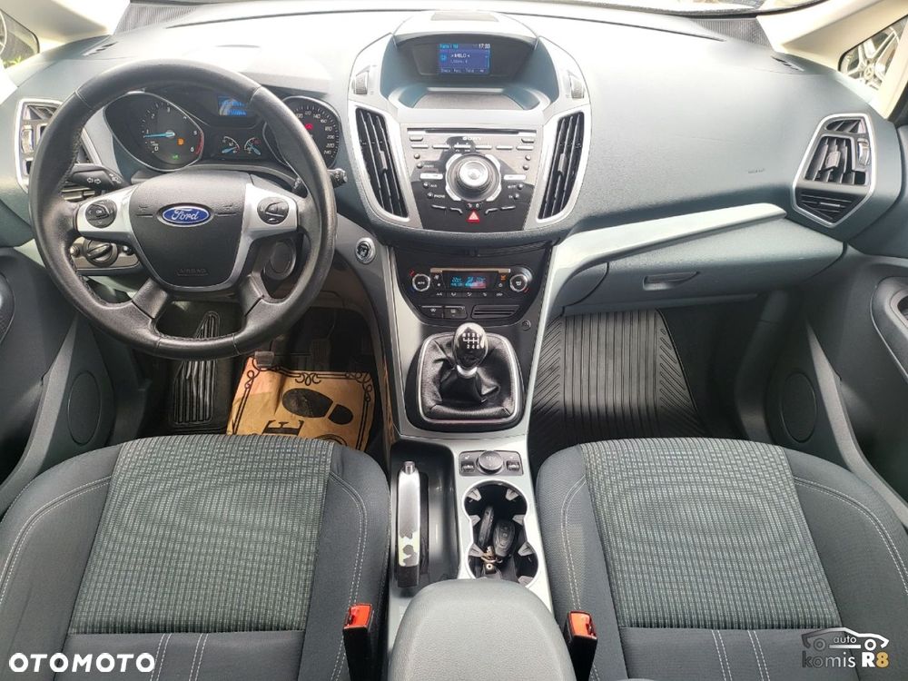 Ford Grand C-MAX - 15