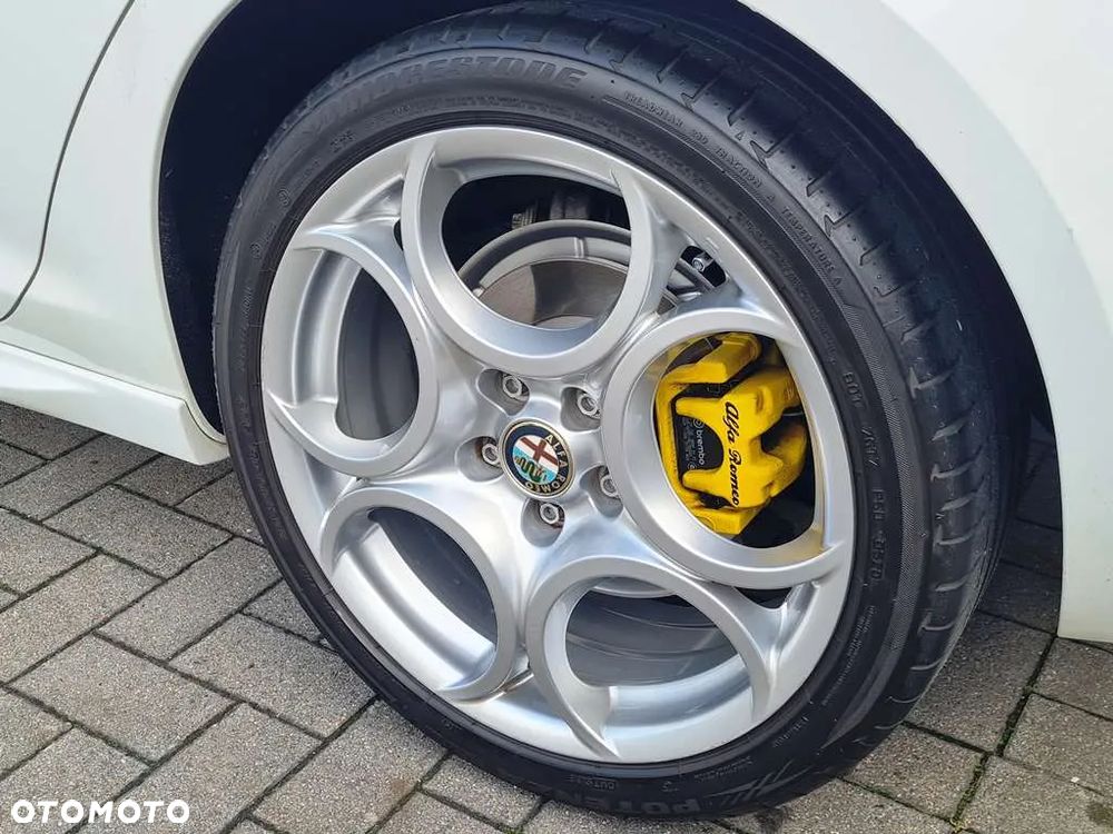 Alfa Romeo Giulietta 2.0 JTDM 16V Turismo - 19