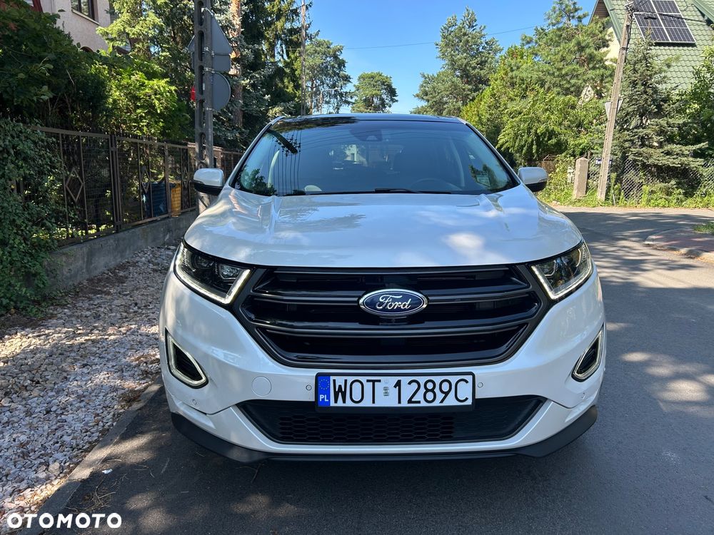 Ford Edge - 2