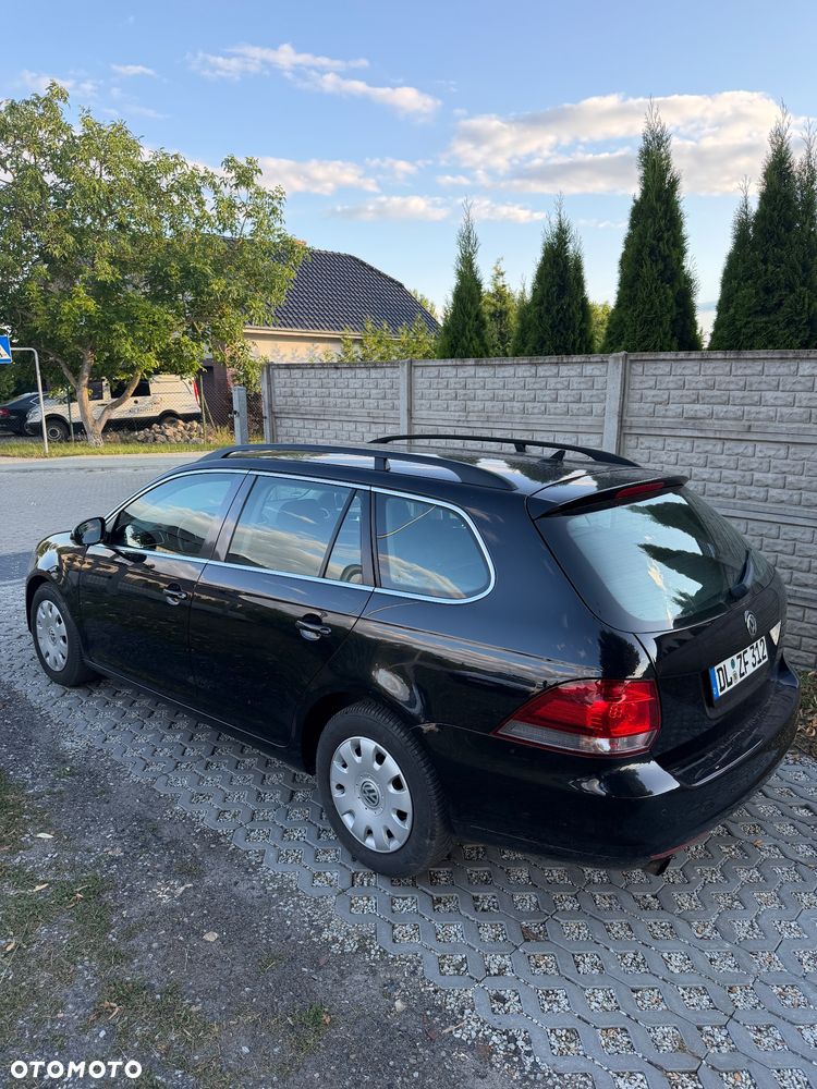 Volkswagen Golf 1.6 TDI DPF Comfortline - 15