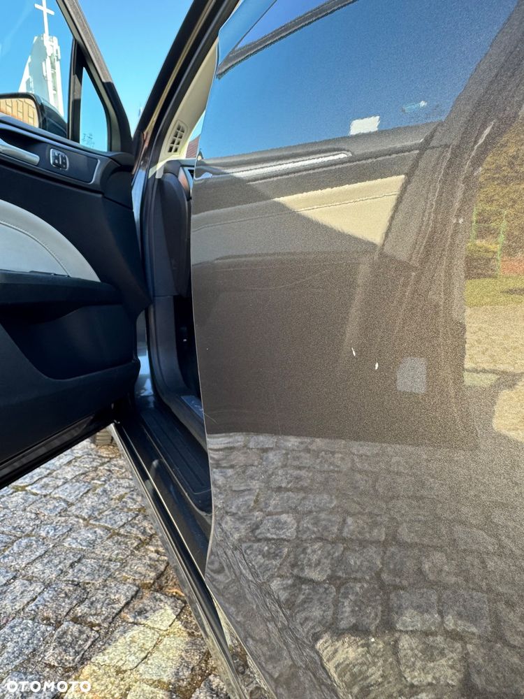 Ford Mondeo 2.0 EcoBoost Titanium - 27
