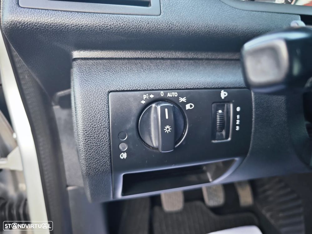 Mercedes-Benz A 160 Classic BlueEfficiency - 14