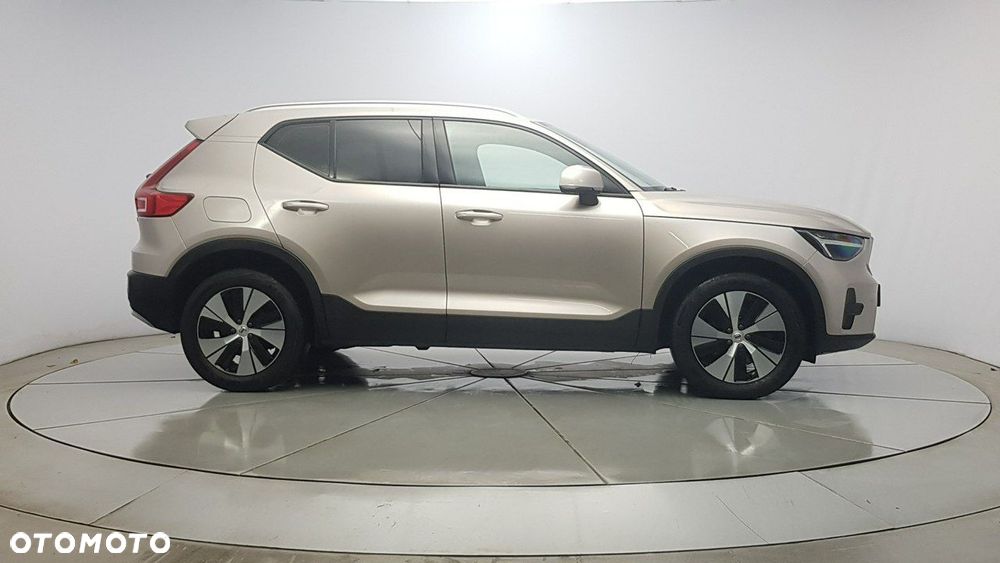 Volvo XC 40 - 8