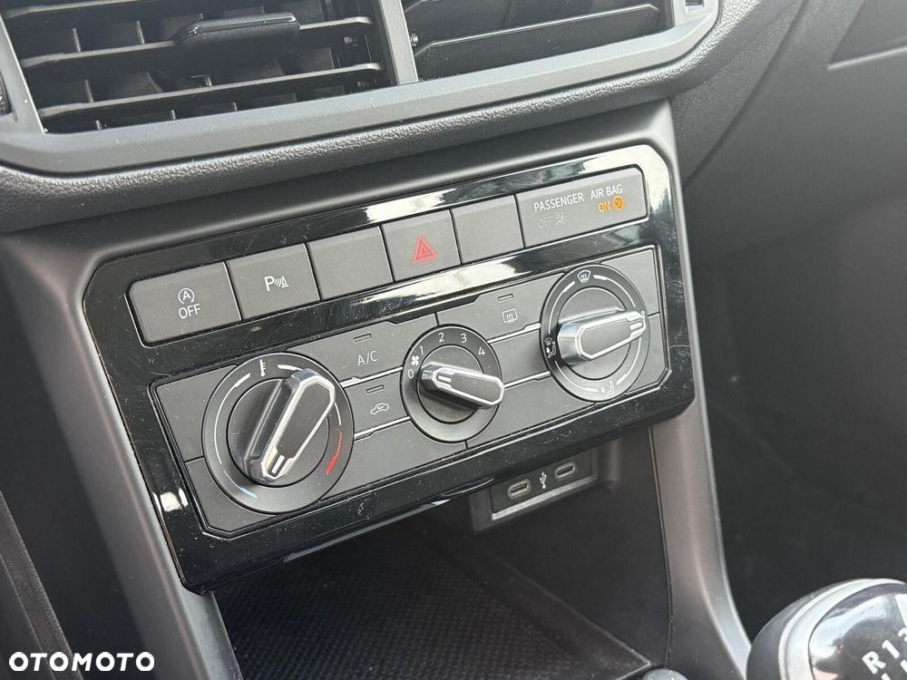 Volkswagen T-Cross 1.0 TSI Life - 9