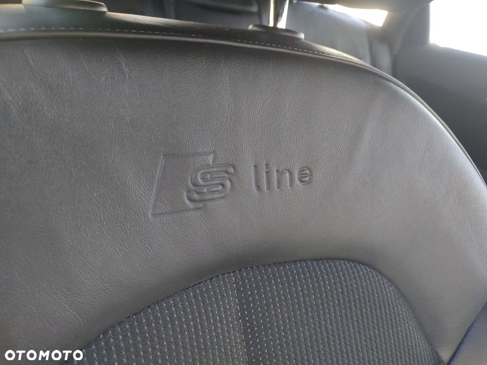 Audi A6 Avant 2.0 TDI Ultra DPF S tronic - 22