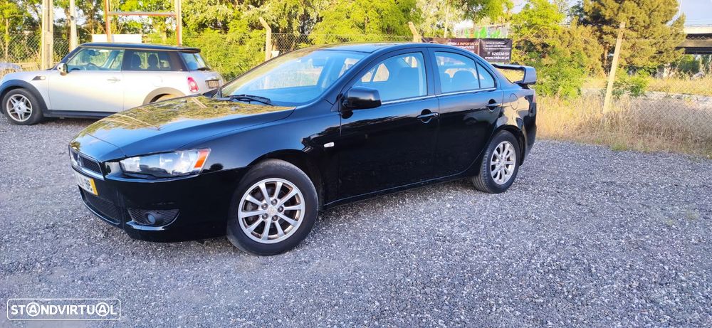 Mitsubishi Lancer 1.6 Invite Black Edition ClearTec