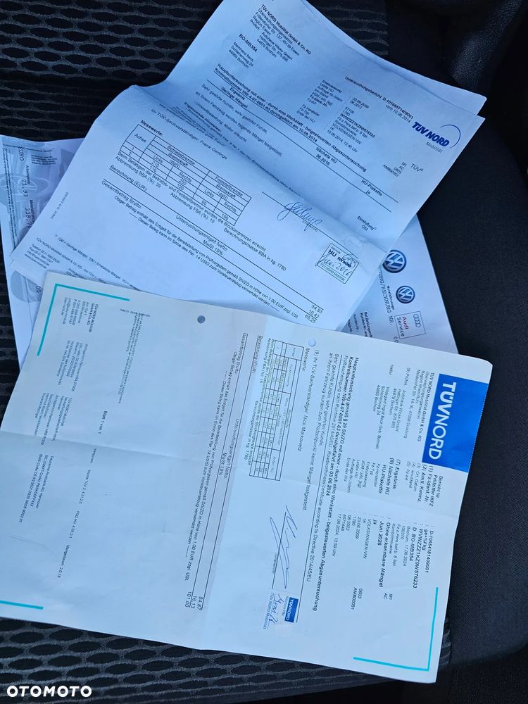 Volkswagen Golf - 19