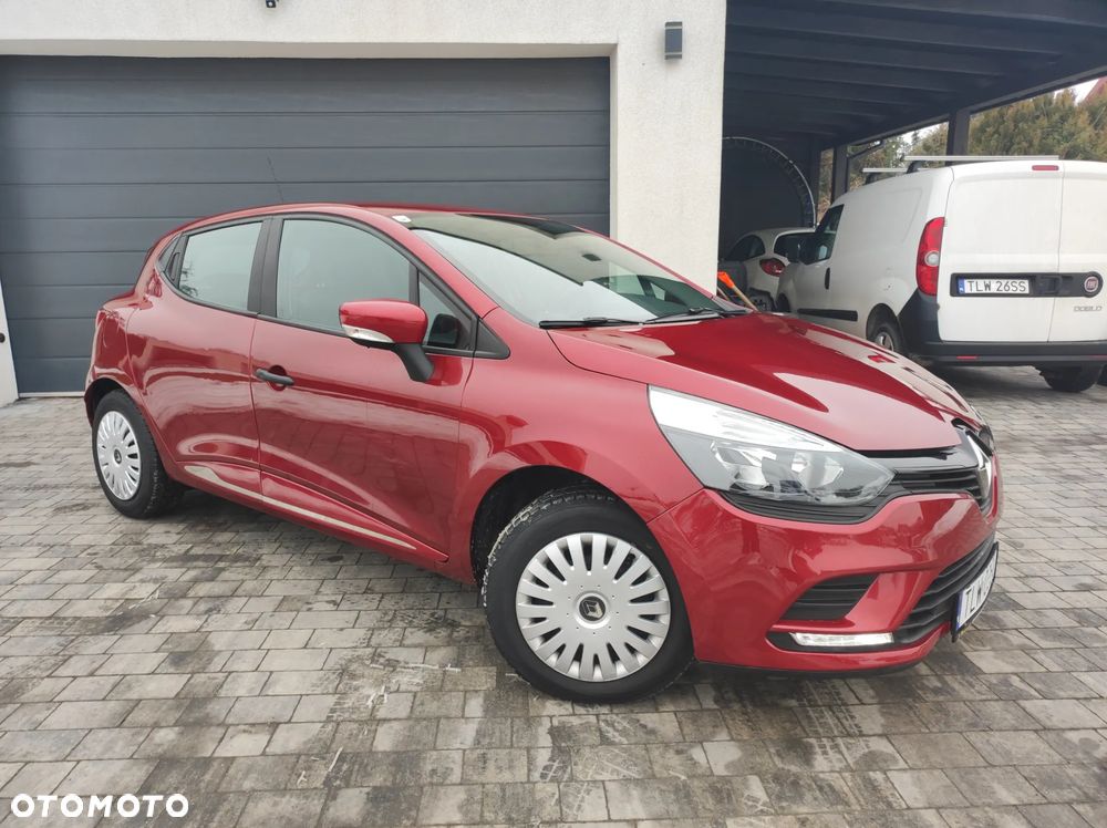 Renault Clio - 20