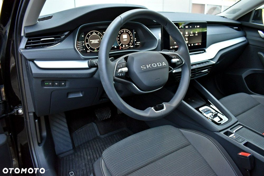 Skoda Octavia 1.5 TSI mHEV Edition 130 Selection DSG - 9