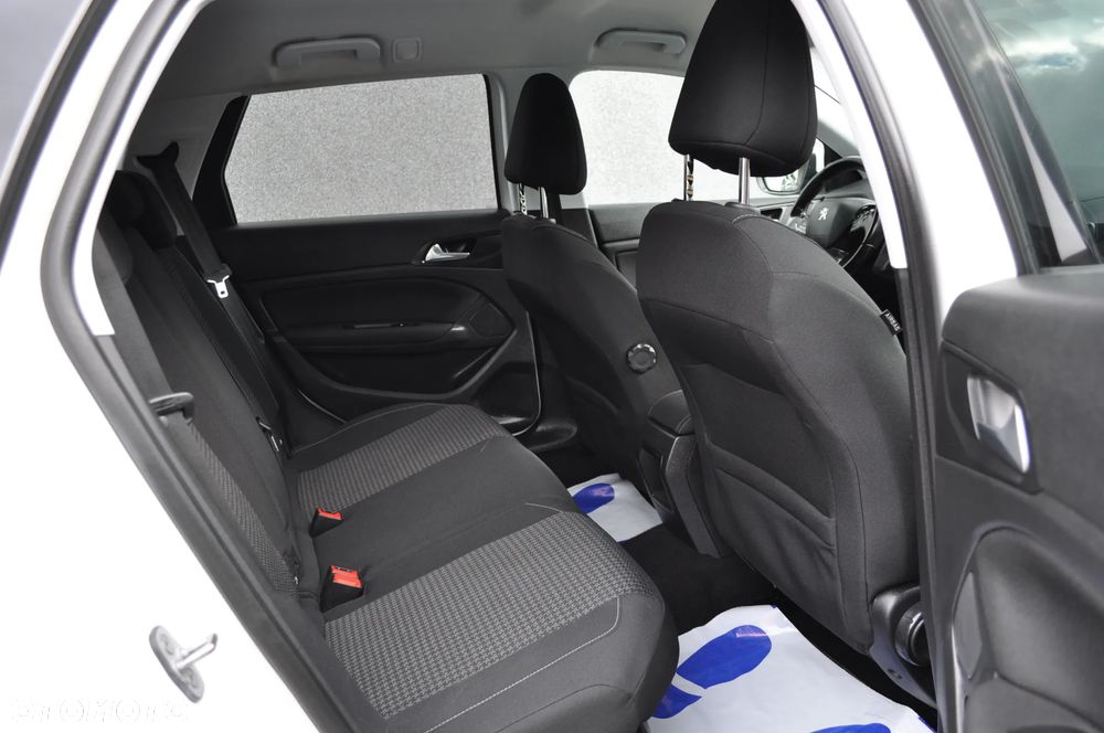 Peugeot 308 1.5 BlueHDi Active Pack Business S&S - 18