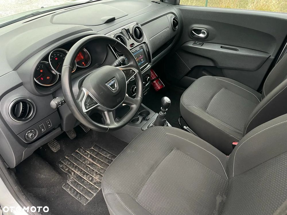 Dacia Lodgy 1.5 Blue dCi Laureate S&S - 9