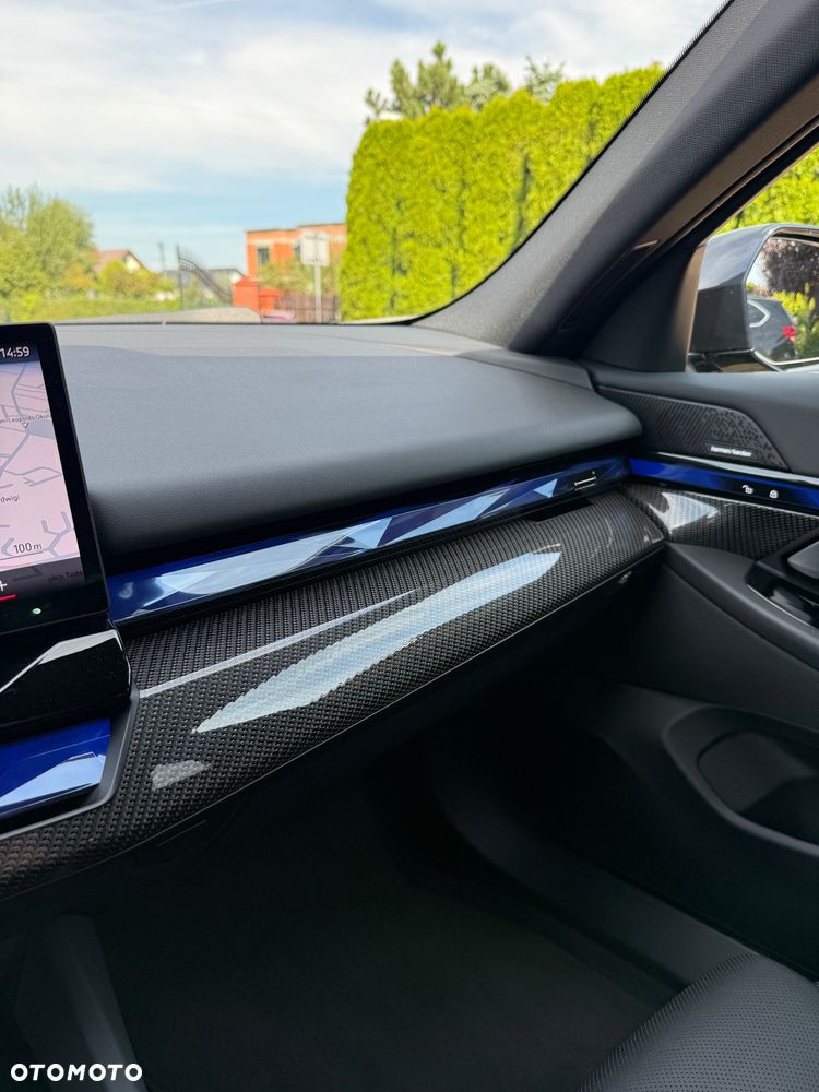 BMW Seria 5 520d xDrive - 40