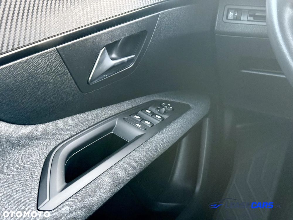 Peugeot 3008 BlueHDi 130 Stop & Start Active Business-Paket - 24