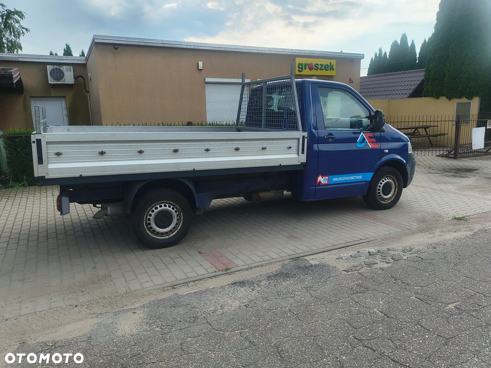 Volkswagen T5 - 15