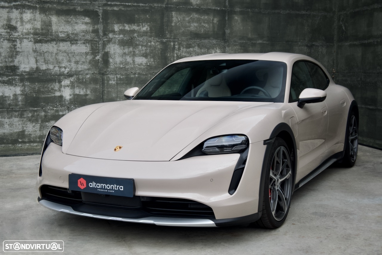 Porsche Taycan Cross Turismo 4S - 4