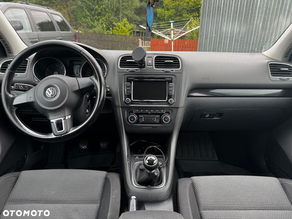 Volkswagen Golf 1.6 Comfortline - 14