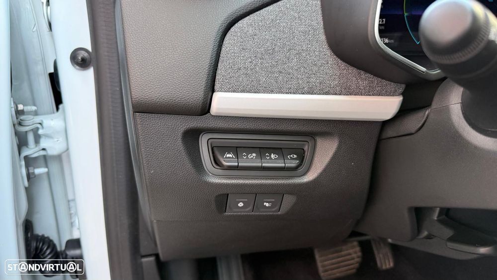 Renault Zoe (c/ Bateria) Exclusive 50 - 17