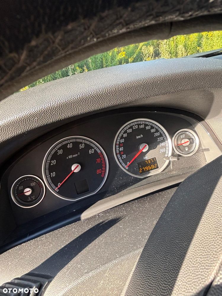 Opel Vectra 3.2 - 13