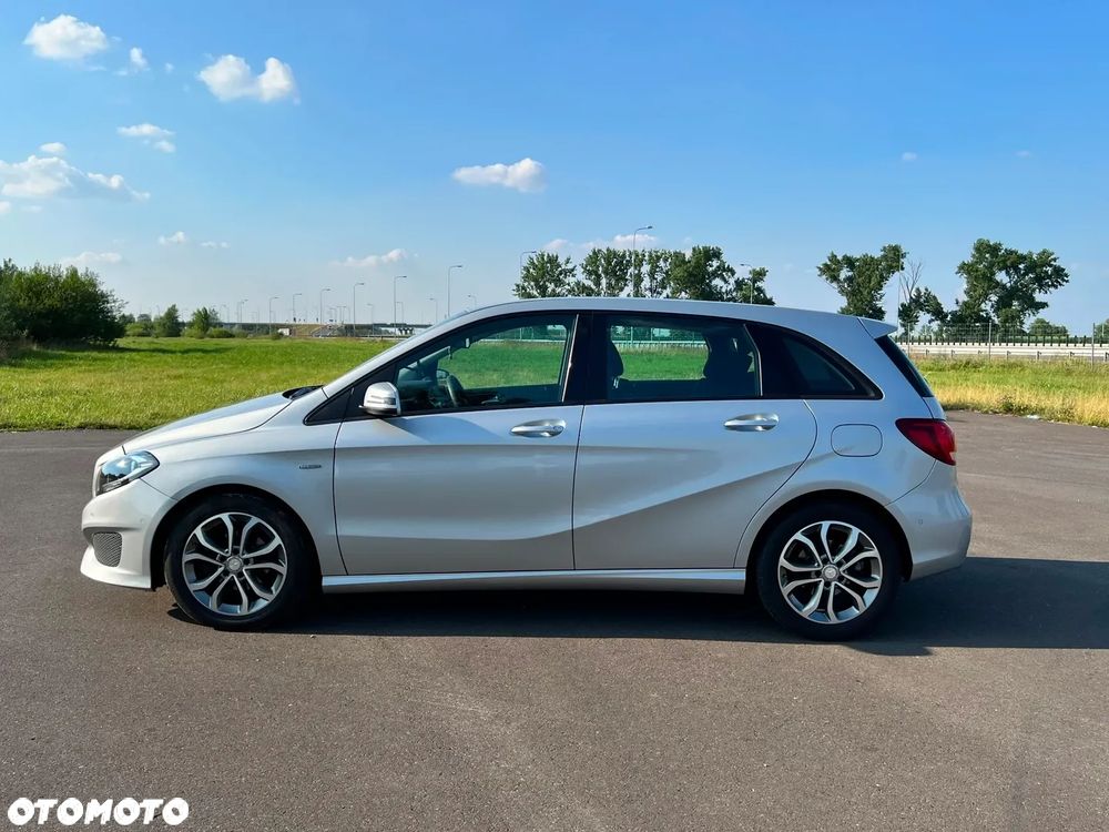 Mercedes-Benz Klasa B 180 7G-DCT - 9