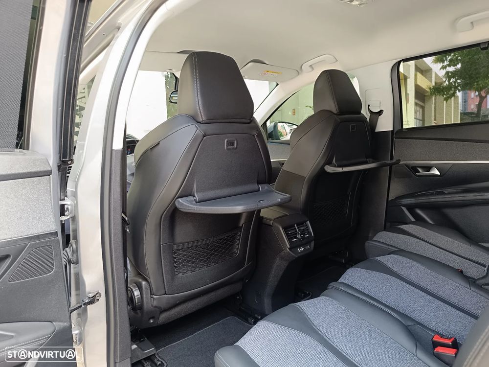 Peugeot 5008 PureTech 130 EAT8 Stop & Start Allure - 15