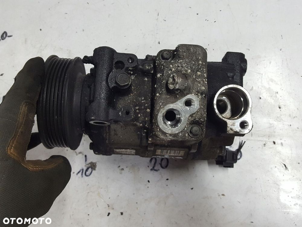 SEAT EXEO AUDI A6 C6 2.0 TDI SPRĘŻARKA KLIMATYZACJI 4F0260805AN - 4