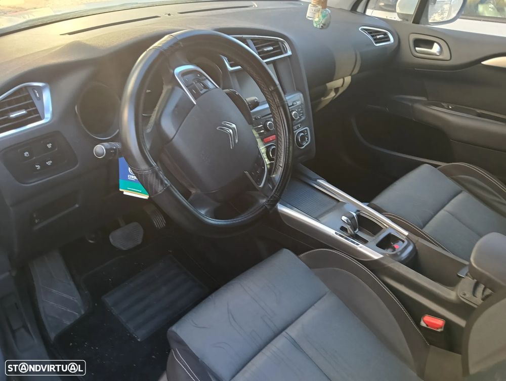 Citroën C4 e-HDi 115 ETG6 Business Class - 10